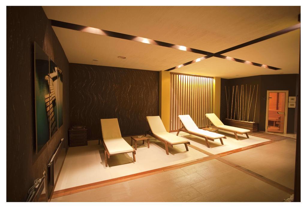 Aparthotel Regina Mare Tsarevo Ngoại thất bức ảnh