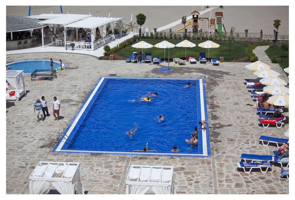 Aparthotel Regina Mare Tsarevo Ngoại thất bức ảnh