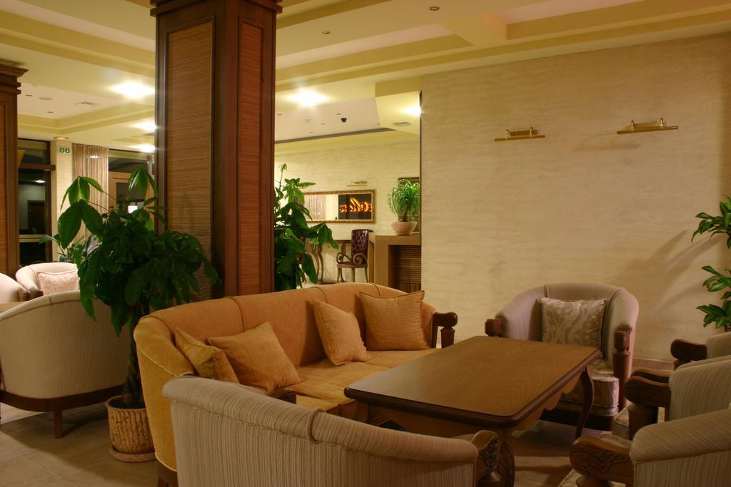 Aparthotel Regina Mare Tsarevo Ngoại thất bức ảnh