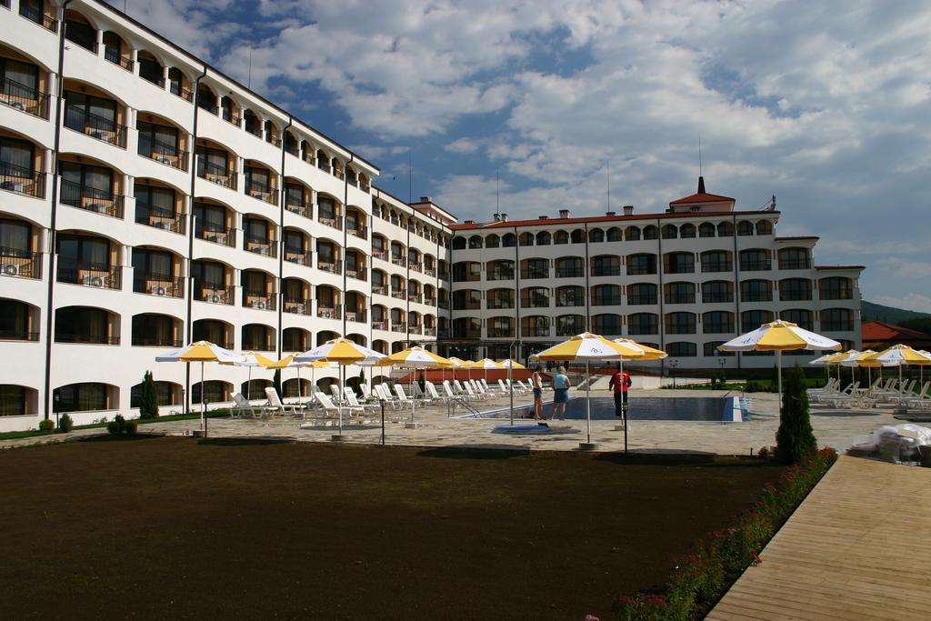 Aparthotel Regina Mare Tsarevo Ngoại thất bức ảnh