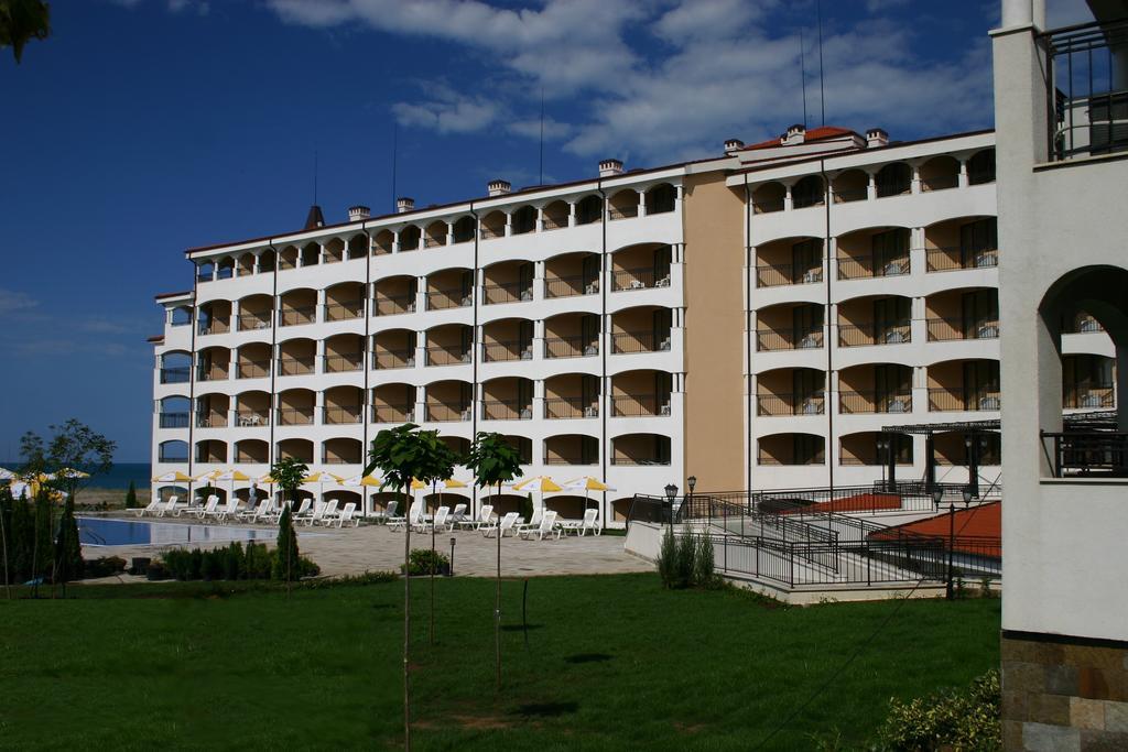 Aparthotel Regina Mare Tsarevo Ngoại thất bức ảnh