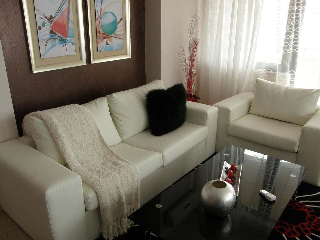 Aparthotel Regina Mare Tsarevo Phòng bức ảnh