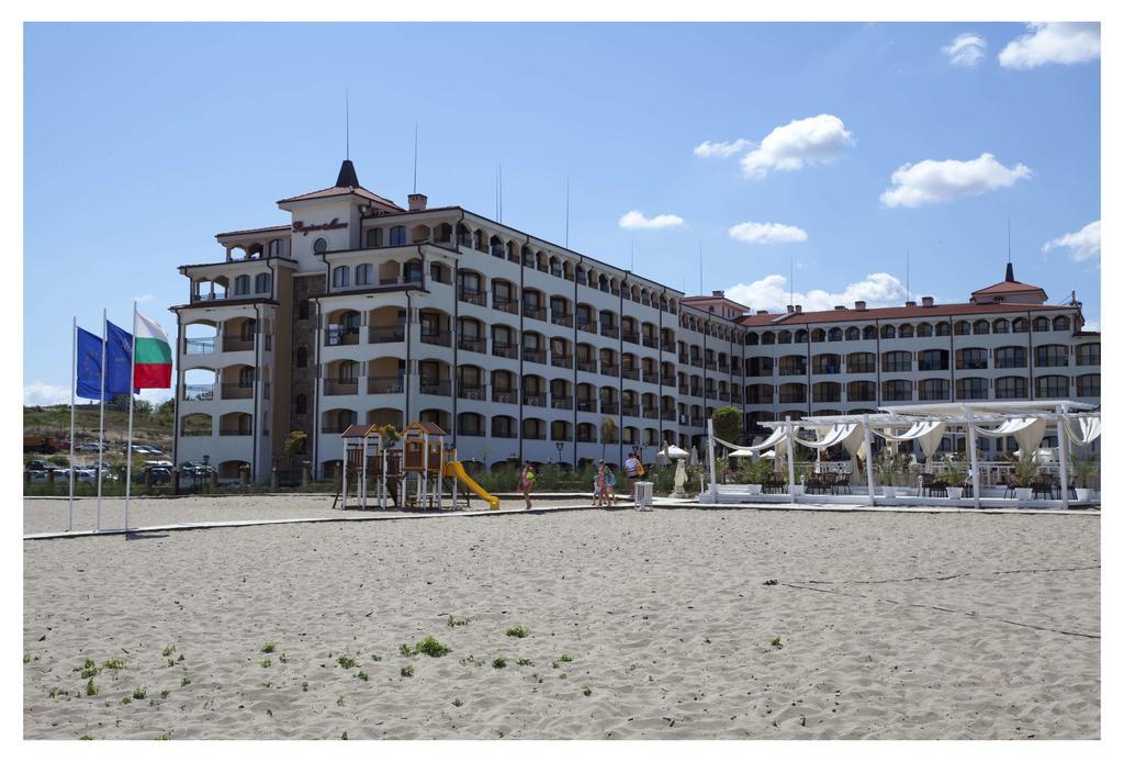 Aparthotel Regina Mare Tsarevo Ngoại thất bức ảnh